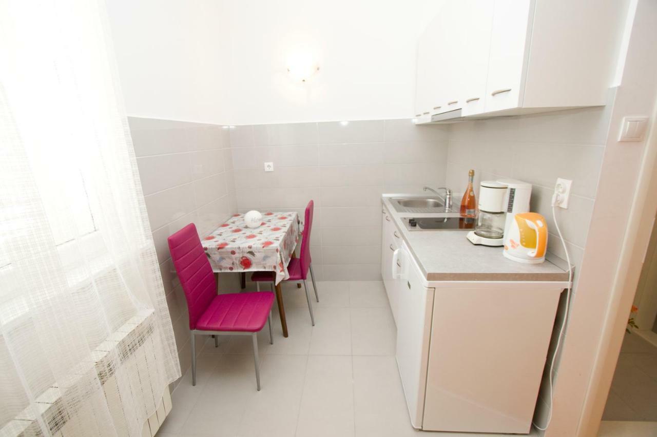 Apartmani Marija Cizmic Makarska Luaran gambar
