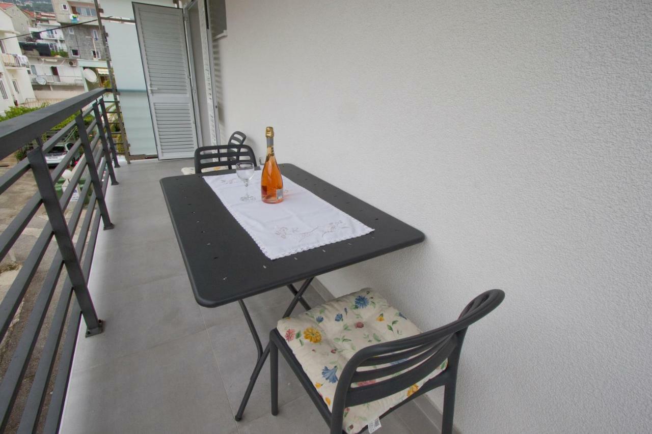 Apartmani Marija Cizmic Makarska Luaran gambar