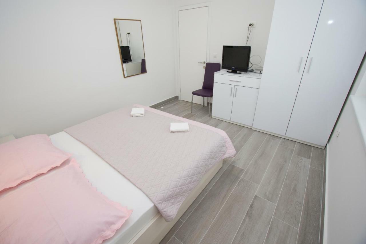 Apartmani Marija Cizmic Makarska Luaran gambar
