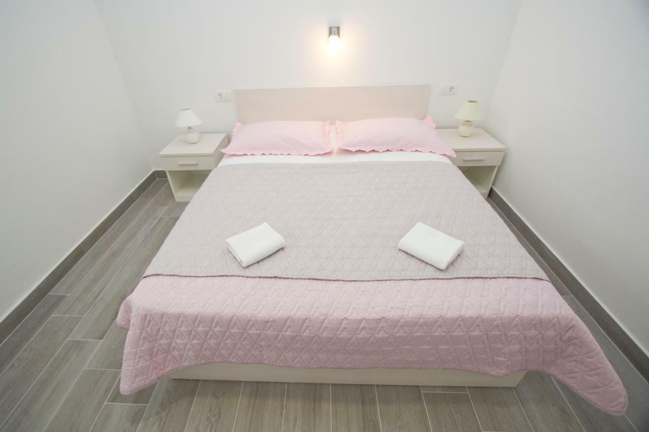 Apartmani Marija Cizmic Makarska Luaran gambar
